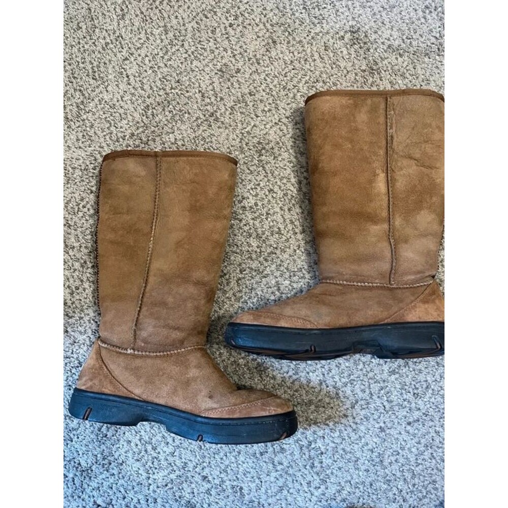 Ugg Australia Boots Womens Size 8